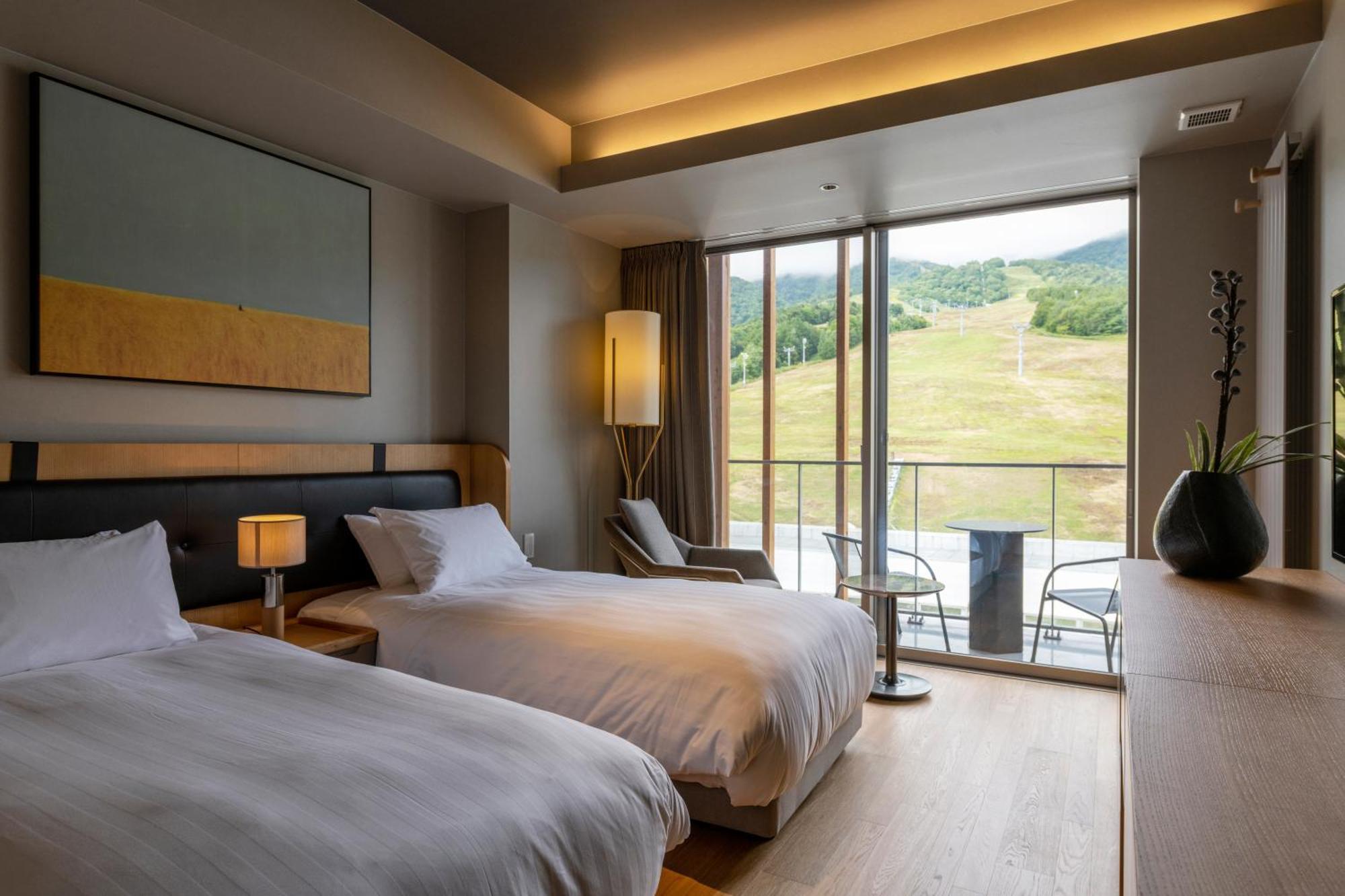 Fenix Furano Aparthotel Bagian luar foto