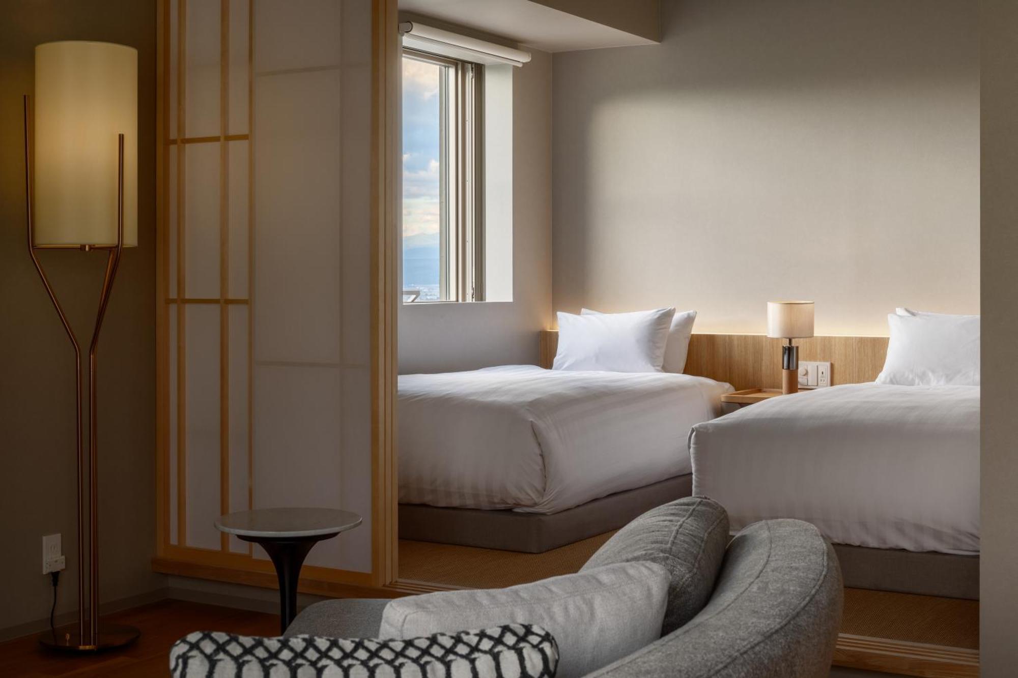 Fenix Furano Aparthotel Bagian luar foto
