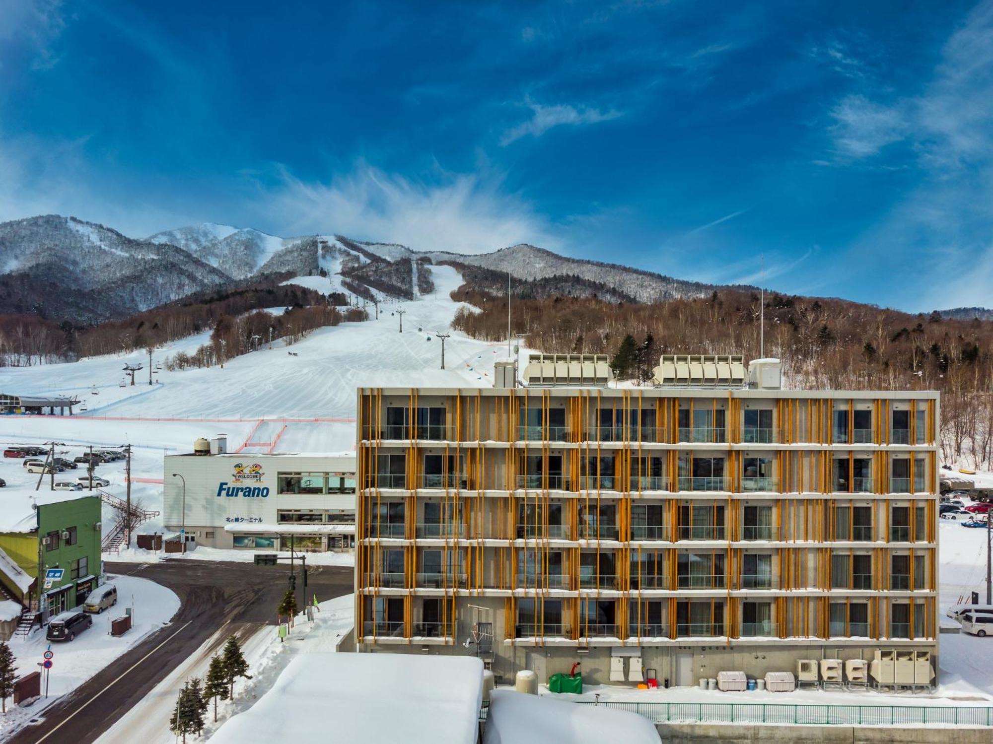 Fenix Furano Aparthotel Bagian luar foto
